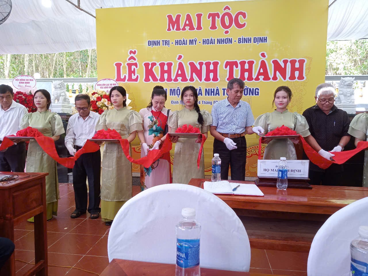 cat bang khanh thanh khu mo to va tu duong mai toc