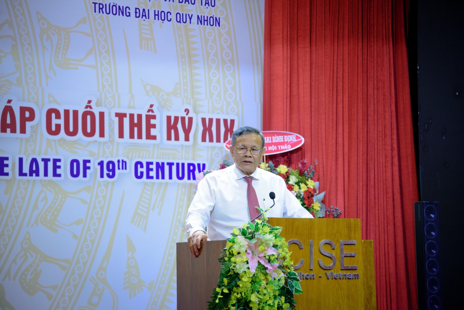 chu tich hdhm binh dinh mai thanh thang phat bieu chao mung hoi thao 2