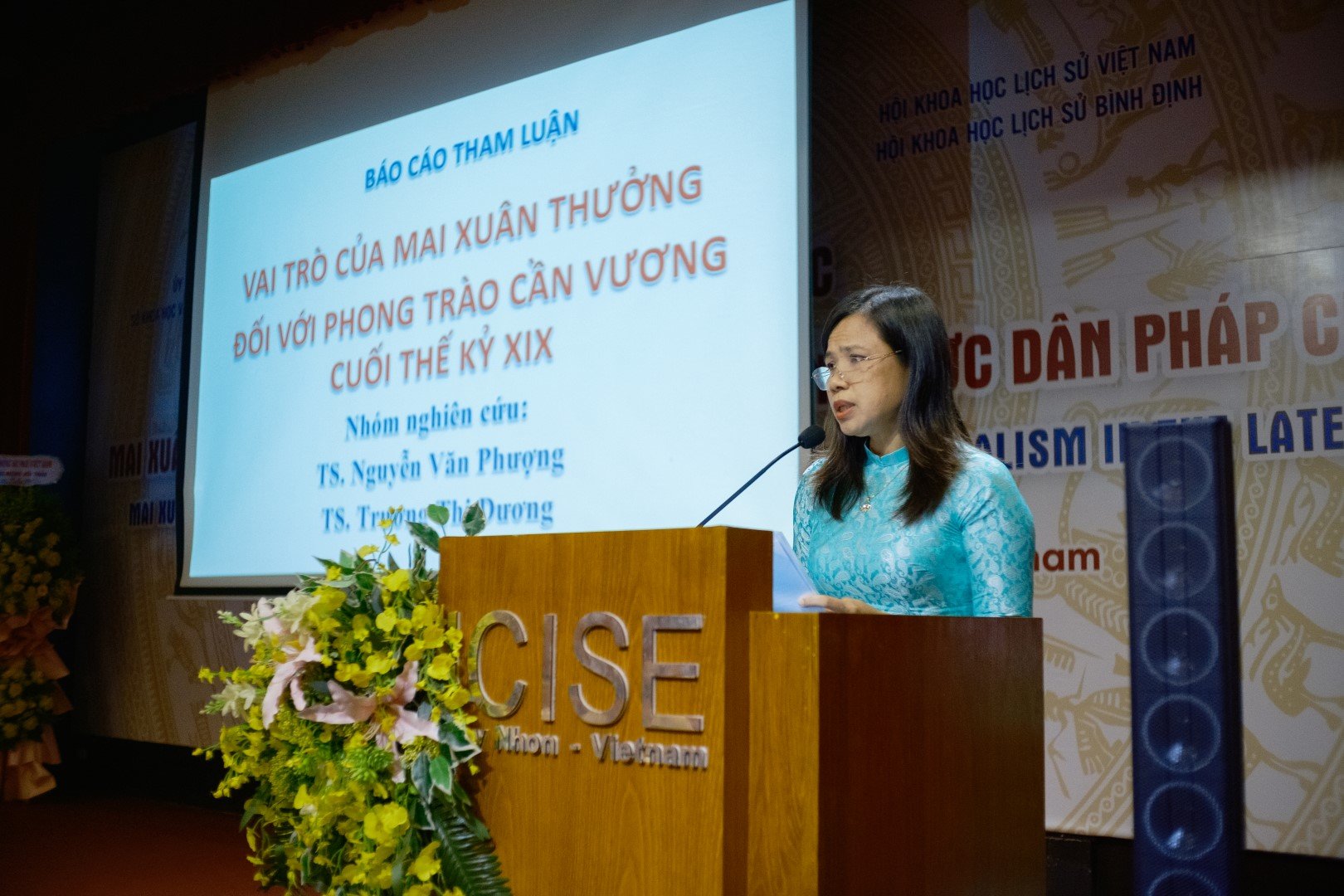 dien gia truong thi duong