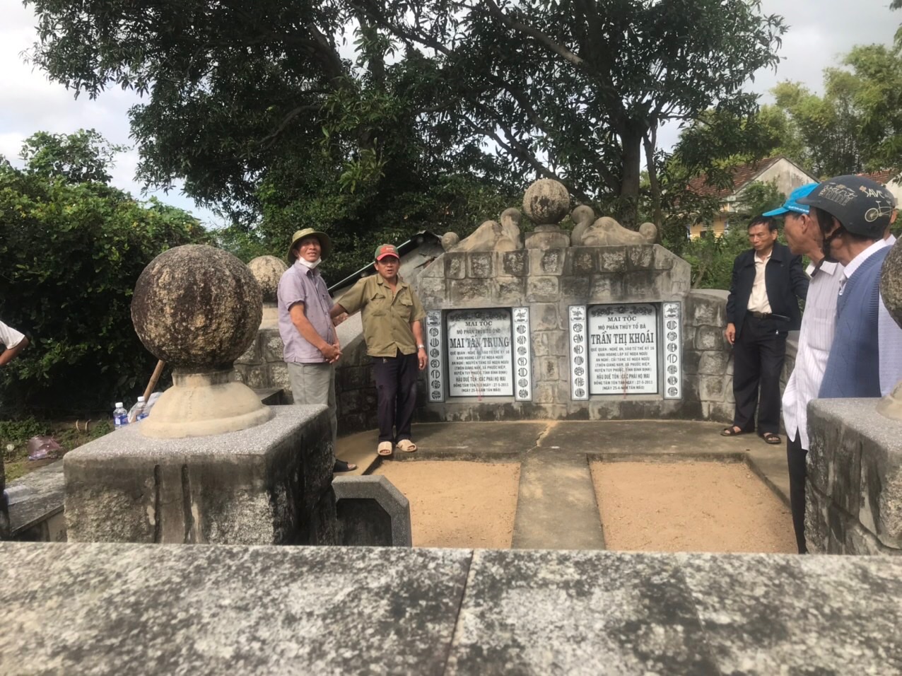 mot phan ong ba thuy to mai toc tinh giang